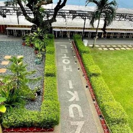 Suzuki Beach Hotel Olongapo Ngoại thất bức ảnh