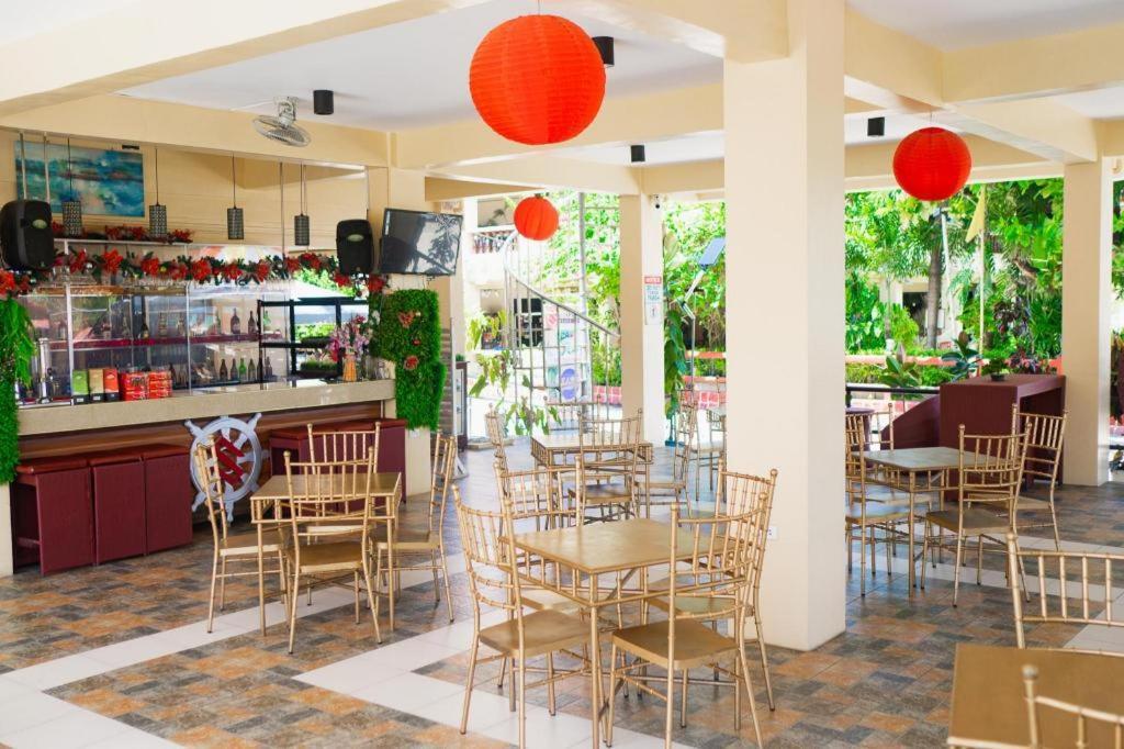 Suzuki Beach Hotel Olongapo Ngoại thất bức ảnh