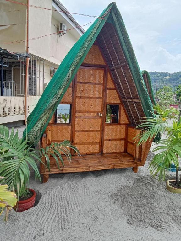 Suzuki Beach Hotel Olongapo Ngoại thất bức ảnh