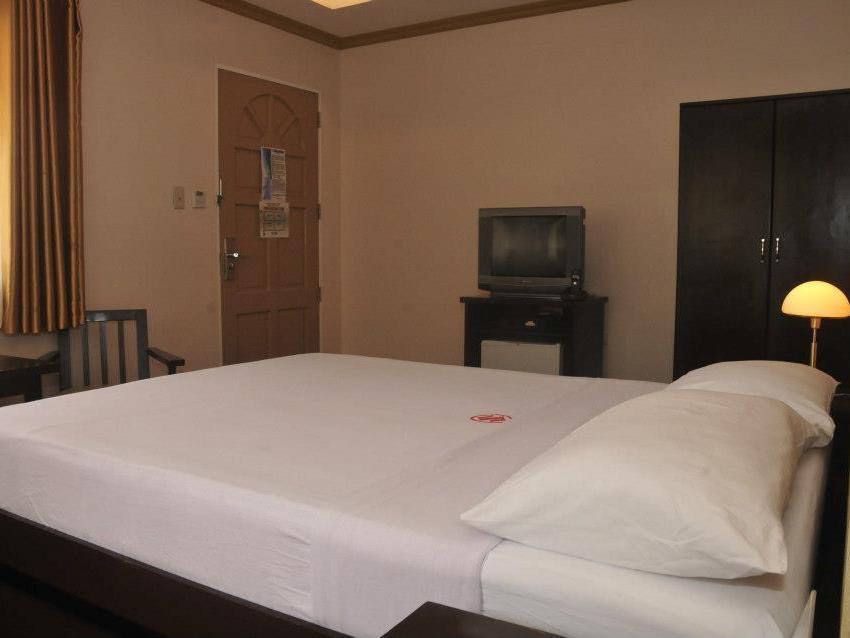 Suzuki Beach Hotel Olongapo Ngoại thất bức ảnh